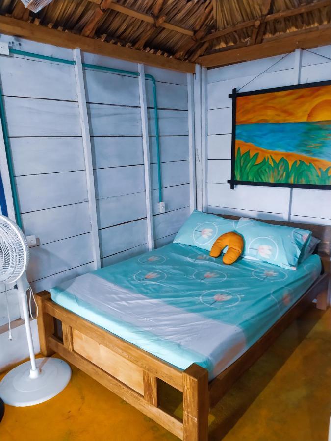 Rainbow Hostel San Bernardo del Viento Eksteriør billede