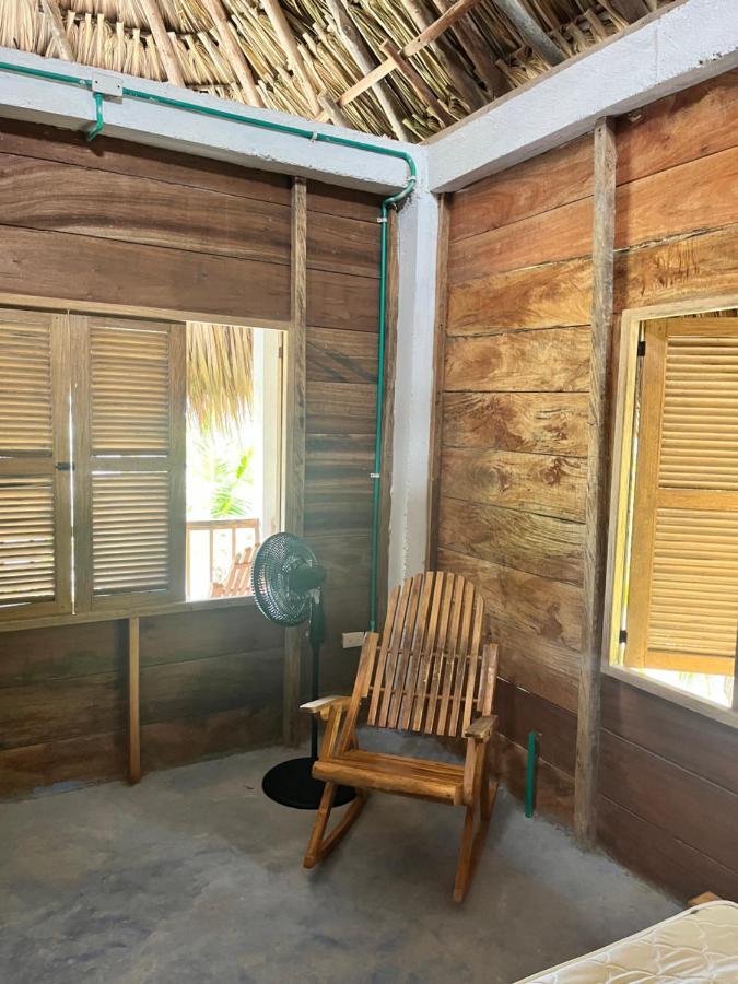 Rainbow Hostel San Bernardo del Viento Eksteriør billede